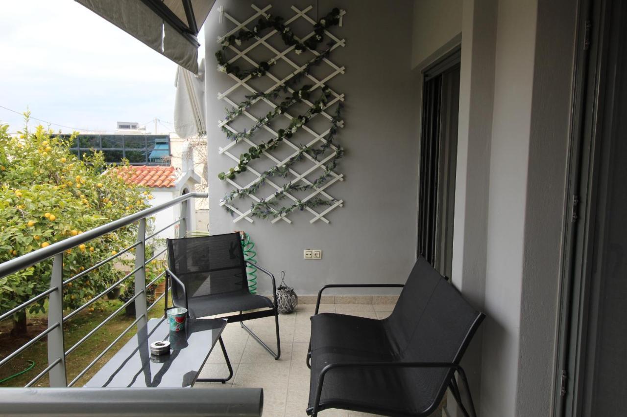 Lovely 2-Bedroom Apartment Athens Exterior photo